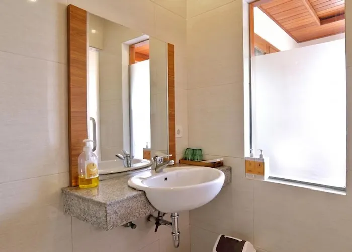 Anindya Hotel